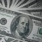 DÓLAR: divisa volta a fechar estável, com expectativa de negociações de paz no Oriente Médio