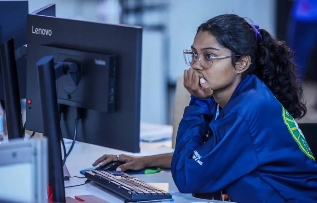 Jovens de todo o país terão acesso a curso gratuito de tecnologia