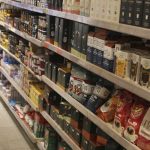 Vendas do varejo avançam 0,6% e atingem novo recorde em fevereiro