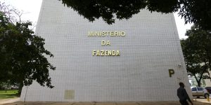 Fazenda alerta sobre falso site do Novo Desenrola