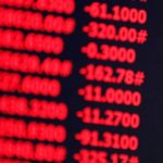 Bolsa sobe quase 3% e fecha no maior nível desde maio