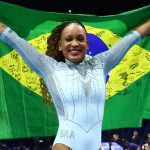 Rebeca Andrade conquista o tri no Mundial de Ginástica na Holanda